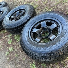 265 70 R16 夏タイヤ