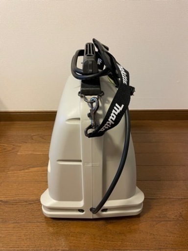 マキタAC700 エアコンプレッサー