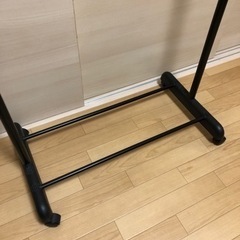 ハンガーラック　キャスター付の画像