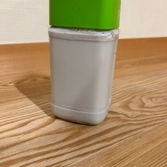 サンゲツ ベンリダインAR ビニル床シート用 接着剤　残りです。