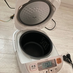 ZOJIRUSHI 炊飯器 3合炊きの画像