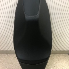 PCX 125 JF81 純正シート