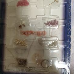 ビーズアクセサリー　教材ツール付き15個の画像