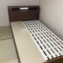 ニトリ　セミダブルベッドフレーム　引き出し/収納付　新品未使用の画像