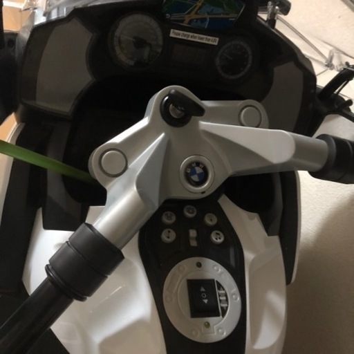 電動バイク 警察服付き