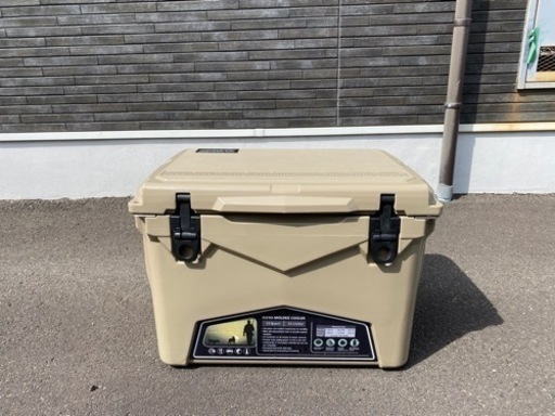 値下げ　アイスランドクーラー　35   サンドベージュ　クーラーボックス　キャンプ　アウトドア　高性能　高保冷力