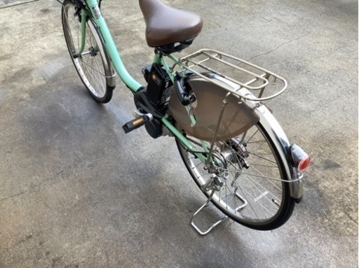 67パナソニック最新機種電動アシスト自転車vivi 24インチ　ウスミドリボディー