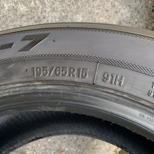 トーヨタイヤSD7 4本セット　195／65r15