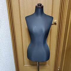 お取引中　トルソー　女性用　Mサイズ～Lサイズの画像