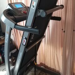 引き取り限定　愛知県　西三河、中古　ランニングマシン　トレッドミ...