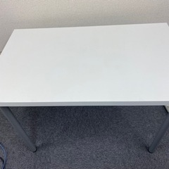 IKEA デスク　白　60×100 高さ73cm ※引渡し日6/...