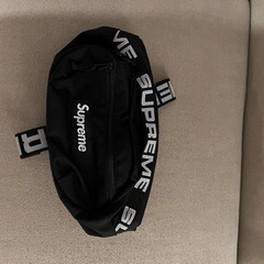【値下げ中】　SUPREME 9点セット売り　別売り不可の画像