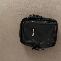 【値下げ中】　SUPREME 9点セット売り　別売り不可の画像