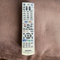 三菱電機テレビのリモコンの画像