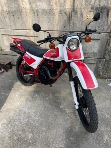 XL185S 逆輸入車両