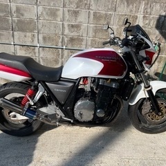CB1000SF