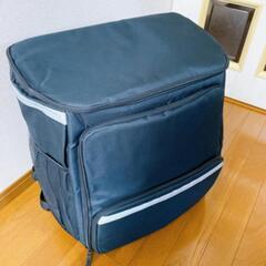 フードデリバリー用のバッグ