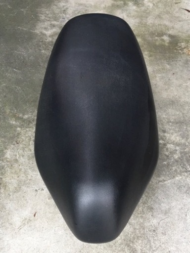 スズキアドレスＶ125Ｇ(CF46A)バイクシート(シート下ボックス付きプラスシガーソケット付き)