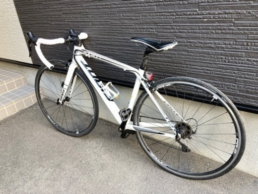 お話し中　GIANT TCRO 2×11 ロードバイク2015年モデル