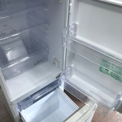 決まりました【2015年製】◯三菱ノンフロン冷凍冷蔵庫 MR-P15EZ-KWの画像