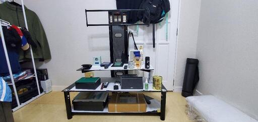 突っ張りテレビ台