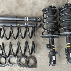 トヨタ アルファード/ヴェルファイア30系後期 サスペンションセット
