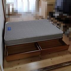 【決まりました】中古 ダブルベッド（引き出し付き）の画像