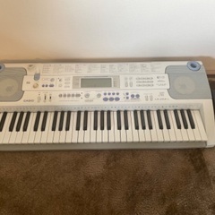 カシオ電子キーボード