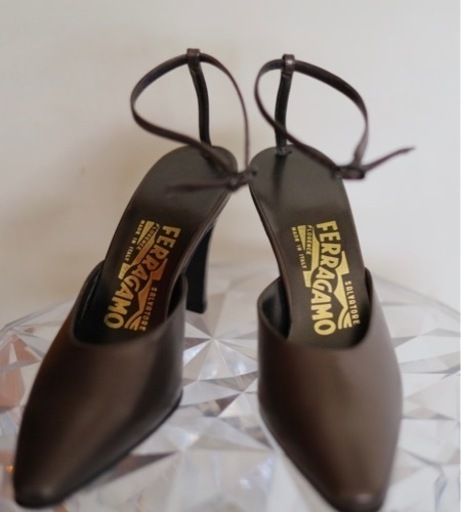 ＜配送可＞元値約6万円：Ferragamo（フェラガモ）美品　アンクルストラップハイヒール　5 1/2 C