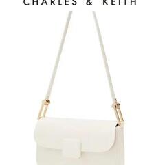 CHARLES & KEITHバッグの画像