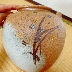 花瓶メダカ入れ壺　の画像