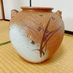 花瓶メダカ入れ壺　の画像