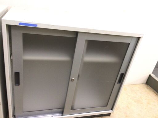 ■9097■書類庫 書庫 ロッカー スチール 棚 キャビネット 本棚 事務所 店舗用品 会社 オフィス家具