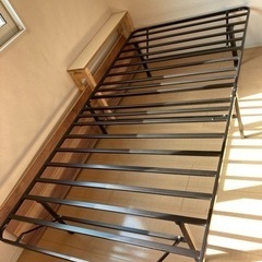 【値下】ベッドフレーム　6/1に処分します