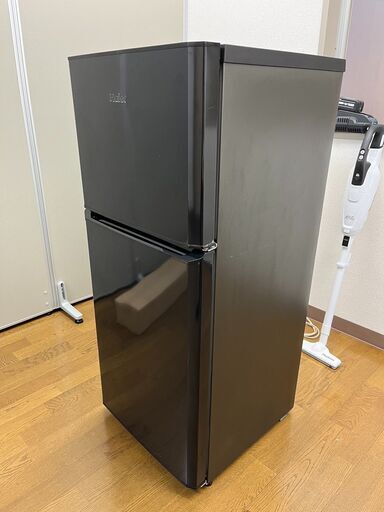 ほぼ新品冷蔵庫、売ります
