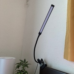 電気スタンド　只今取り引き中！