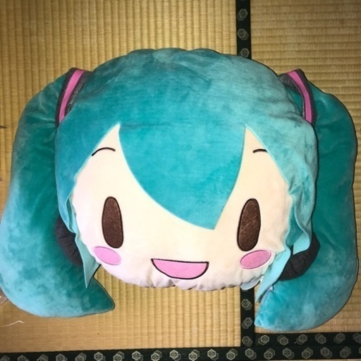 初音ミク　きゃらまる　プレミアムクッション