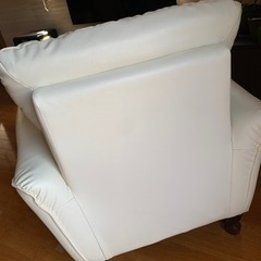 ニトリ　1人用ソファーの画像