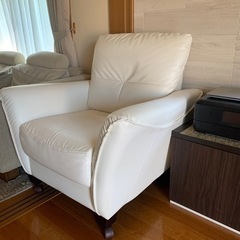 ニトリ　1人用ソファーの画像