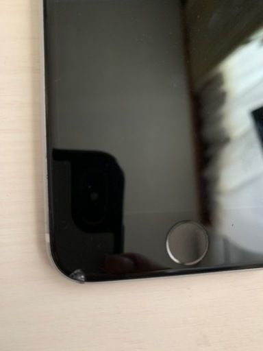 iPhoneSE2 128GB SIMフリー（難有り）