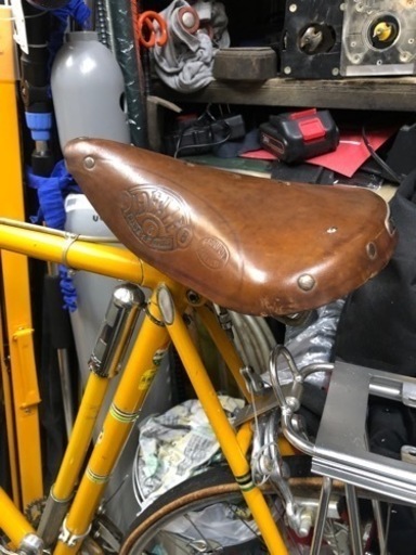 ??‍♂️ ??‍♀️ またまた値下げします。大幅値下げしました。黄色のビンテージ自転車　?　です。