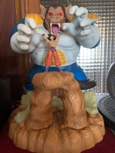 ドラゴンボールZ  悟空　大猿ベジータ