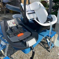 チャイルドシート サイベックス Cybex Aton 5 car seat  ベース付きの画像