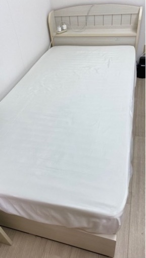 シングルベット　3000円