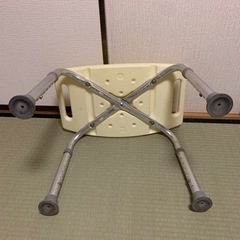 シャワースツール　介護用品（ジャンク品）の画像