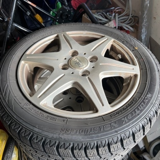 引き取り決まりました　バリ溝　175 65 14 引取り希望　スタッドレス