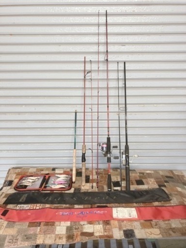 釣り竿　リール付き　ルアーセット