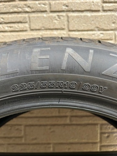 ブリヂストンALENZA LX100 225/55R19 99V