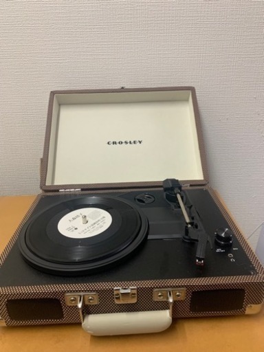 レコードプレーヤー　CROSLEY トランク型