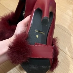 rienda ファー取り外しヒール の画像